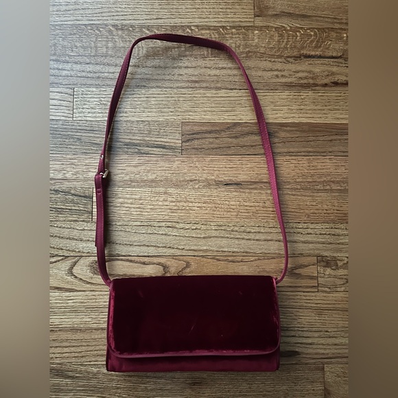 J. Crew Handbags - J. Crew Florence convertible clutch in velvet